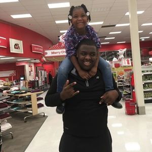 Meet your Posher, Kelli